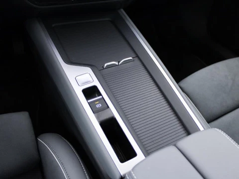 Volkswagen Passat BUSINESS 1.5 ETSI 110 KW (150 CV) AUTOMáTICO DSG 7 VEL.