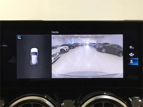 Mercedes-Benz GLA 200 D