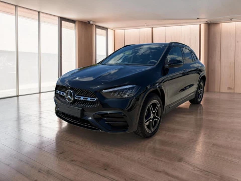 Mercedes-Benz GLA  250 e con tecnologia hibrida EQ