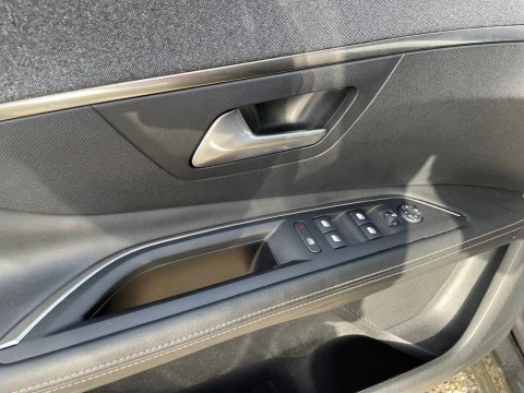 Peugeot 3008 1.2 PureTech 96KW S&S GT Line EAT8