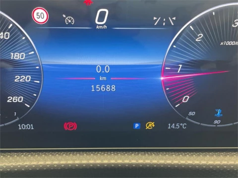 Mercedes-Benz CLA 200 D DCT Shooting Brake