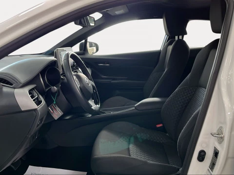 Toyota C-HR 1.8 125H Active