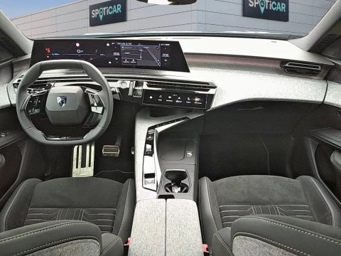 Peugeot e-3008 GT Eléctrico 157kW