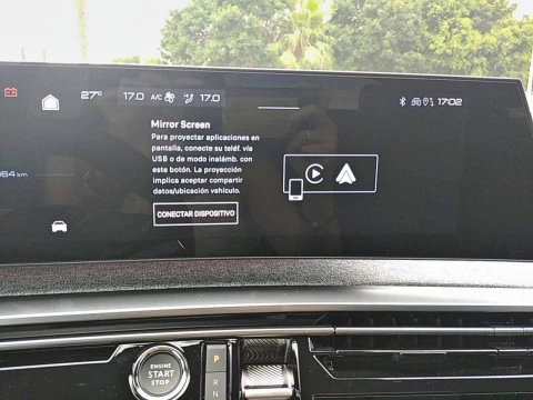 Peugeot e-3008 GT Eléctrico 157kW