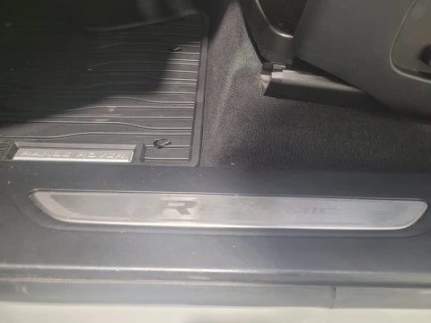 Land Rover Range Rover Velar  3,0D 300 DYNAMIC S 4WD