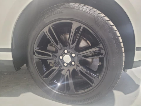 Land Rover Range Rover Velar  3,0D 300 DYNAMIC S 4WD