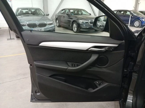 BMW X1 xDrive25e