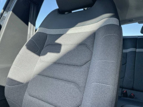 Citroën C4 BlueHDi 130 S&S EAT8 Shine