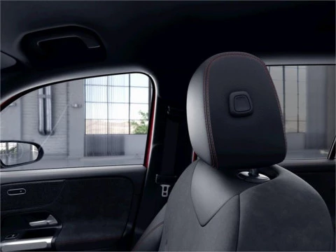 Mercedes-Benz GLB 2.0 GLB 200 D DCT 110KW (150CV)