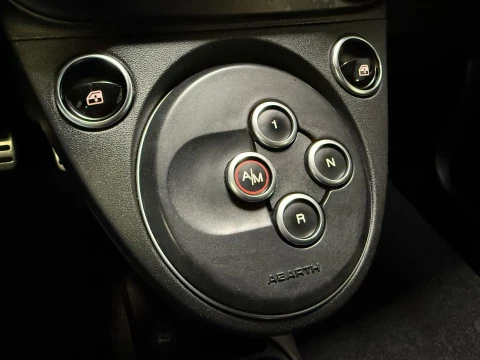 Abarth 500C 1.4 16v T-Jet 595 107kW (145CV) E6