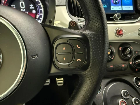 Abarth 500C 1.4 16v T-Jet 595 107kW (145CV) E6