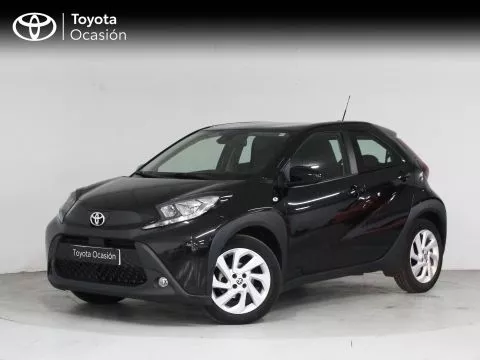 Toyota Aygo X Cross 1.0 VVT-I 72CV Play Toyota Aygo X Cross 1.0 VVT-I 72CV Play