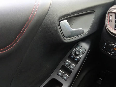 Ford Puma 1.0 EcoBoost MHEV ST-Line X Auto 114 kW (155 CV)