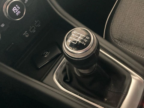 Renault Captur   TCe Zen 96kW