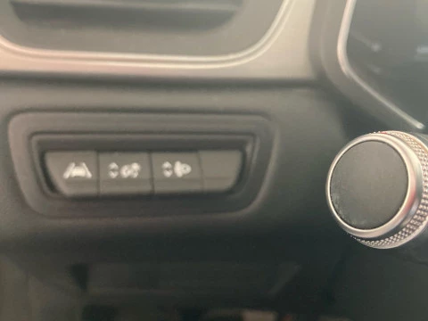 Renault Captur   TCe Zen 96kW