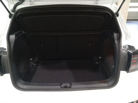 Volkswagen T-Cross R-Line 1.0 TSI 85 kW (116 CV) DSG