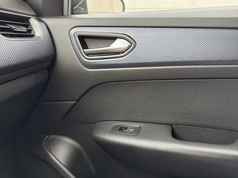 Renault Arkana   1.3 TCe Evolution EDC 103kW