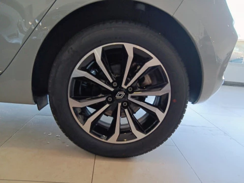 Renault Clio techno Eco-G 100cv (74kW)