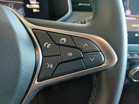Renault Clio techno Eco-G 100cv (74kW)