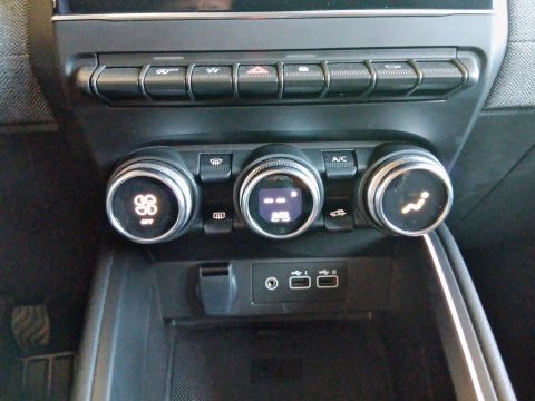 Renault Clio techno Eco-G 100cv (74kW)