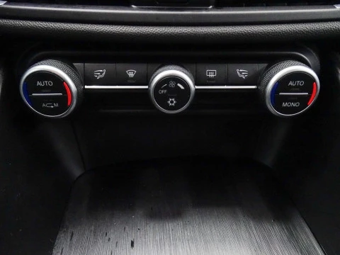 Alfa Romeo Giulia 2.2 Diesel 110kW (150CV) Giulia