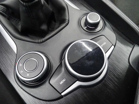 Alfa Romeo Giulia 2.2 Diesel 110kW (150CV) Giulia