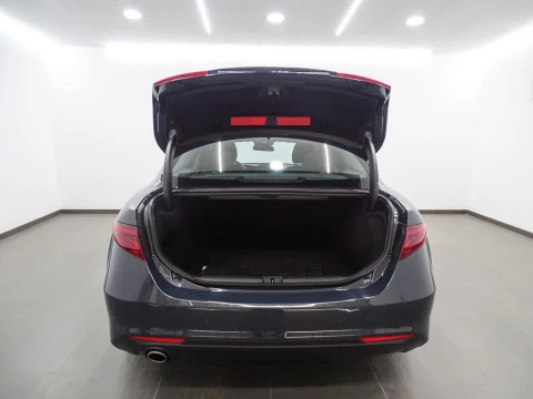 Alfa Romeo Giulia 2.2 Diesel 110kW (150CV) Giulia