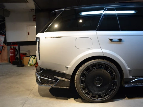 Land Rover Range Rover 4.4 V8 530 PS AWD Auto MHEV LWB