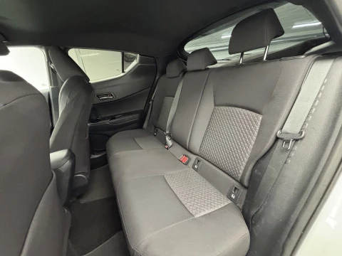 Toyota C-HR 1.8 125H Advance