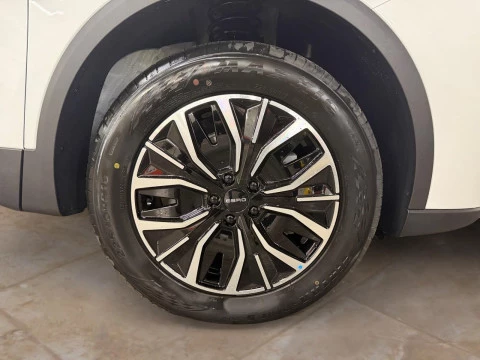 EBRO S700 1.5 TGDI PHEV Premium E-CVT