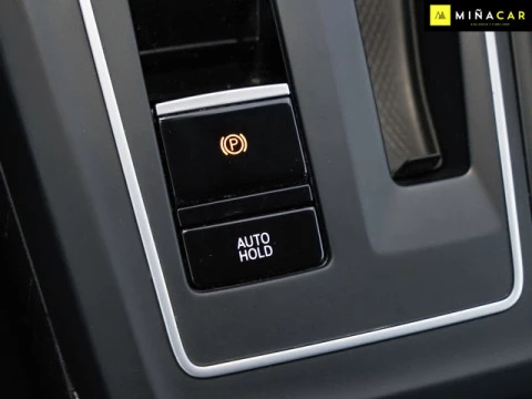 Volkswagen Golf 2.0 TDI 85 kW (115 CV) DSG