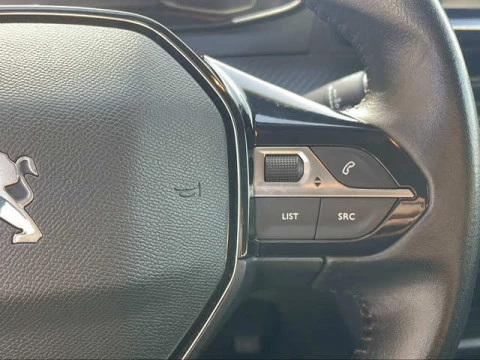 Peugeot 2008 Puretech 100 S&S Active Pack 75 kW (100 CV)