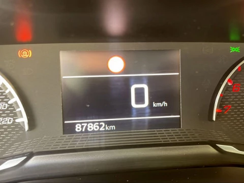 Peugeot 2008 Puretech 100 S&S Active Pack 75 kW (100 CV)