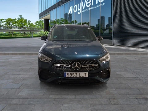 Mercedes-Benz GLA 200 D
