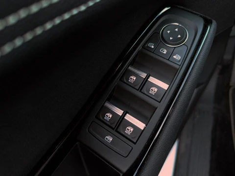 Renault Austral TECHNO FULL HYBRID E-TECH 200CV