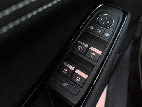 Renault Austral TECHNO FULL HYBRID E-TECH 200CV