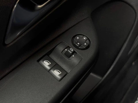 Opel Corsa 1.2T XHL 74kW (100CV) Edition