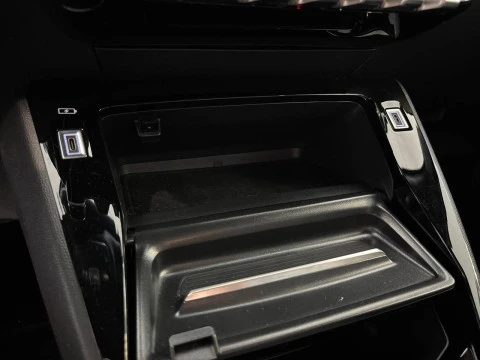 Peugeot 2008 N2008 Allure Hybrid 145 eDCS6