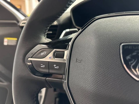 Peugeot 2008 N2008 Allure Hybrid 145 eDCS6