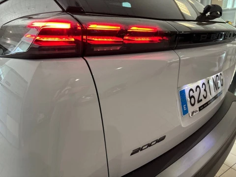 Peugeot 2008 N2008 Allure Hybrid 145 eDCS6