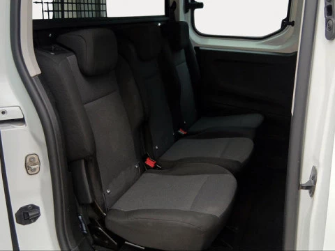 Peugeot Rifter Active Pack Business Standard BlueHDi 73 kW (100 CV)