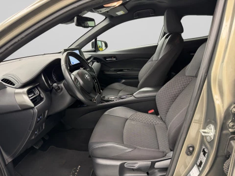 Toyota C-HR 2.0 180H Advance