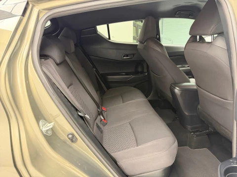 Toyota C-HR 2.0 180H Advance