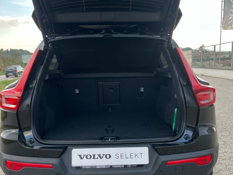 Volvo XC40 XC40 B3 PLUS BLACK EDITION