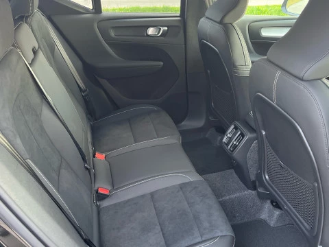 Volvo XC40 XC40 B3 PLUS BLACK EDITION