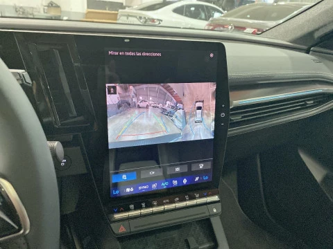 Renault Scenic E-Tech Iconic 160 kW (220CV) gran autonomía