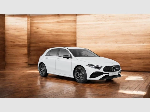 Mercedes-Benz Clase A A 250 e con tecnologia hibrida EQ