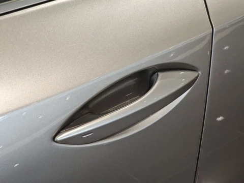 Lexus NX 2.5 300h Premium 2WD