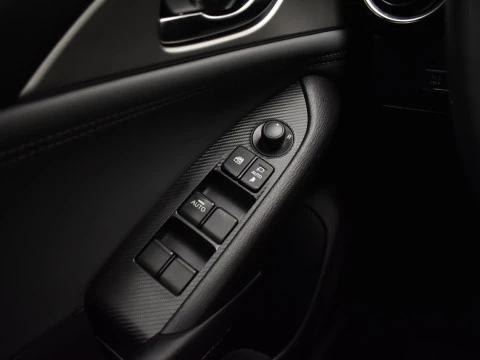 Mazda CX-3 2.0 G 89kW (121CV) 2WD AT Zenith