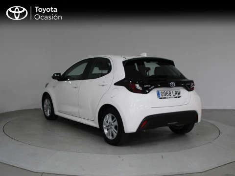 Toyota Yaris 1.5 120H Business Plus